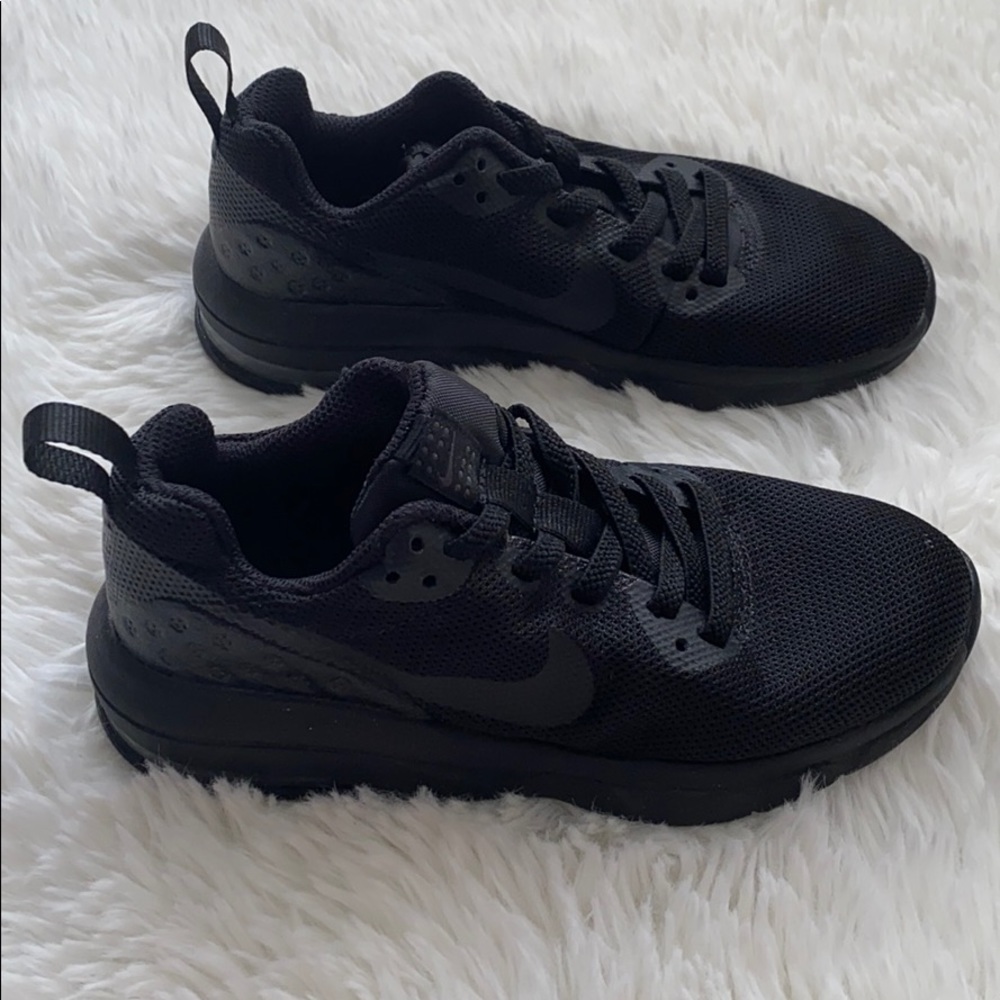 Boys sneakers